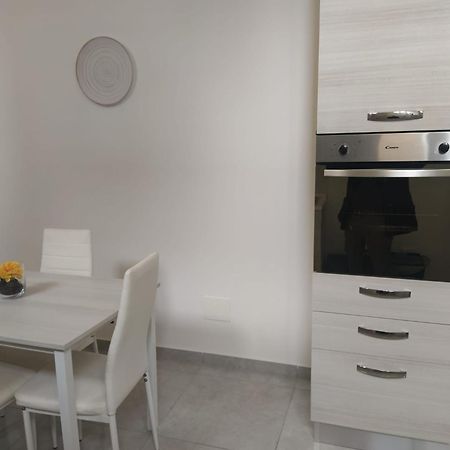 Apartamento Bertie'S Mondello Palermo Exterior foto